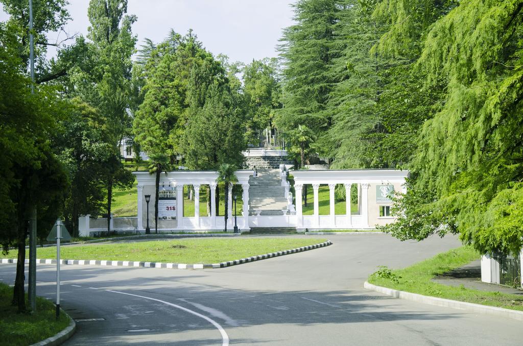 Legends Tskaltubo Spa Resort Kültér fotó